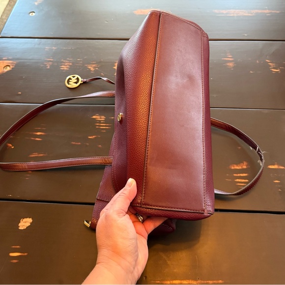 Michael Kors Maisie Large 3-in-1 Tote - Picture 8 of 16